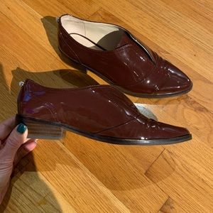 Louise Et Cie Aviana Luxe pointed toe loafer with pearl detail. Size 8. Worn 1x